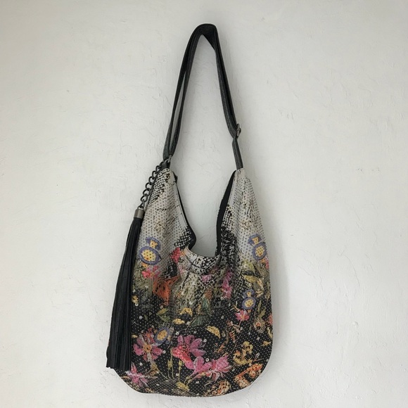 Vegan Floral embellished purse 🌸 - Picture 4 of 7